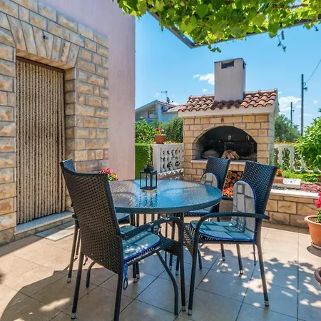 Amazing In With Wifi Apartment Biograd Na Moru