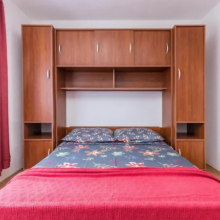Amazing In With Wifi Apartment