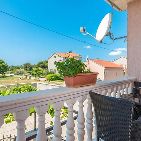 Apartment Amazing In With Wifi Biograd Na Moru